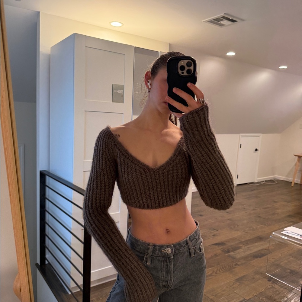 Fendi Brown Ribbed Cropped V-Neck Sweater Top